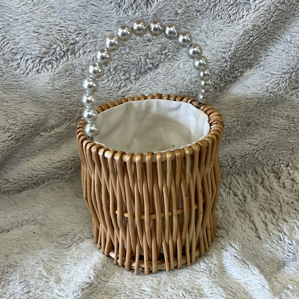 Flower Girl Basket Women Straw Crossbody Bag, Cylindrical Rattan Bag Straw